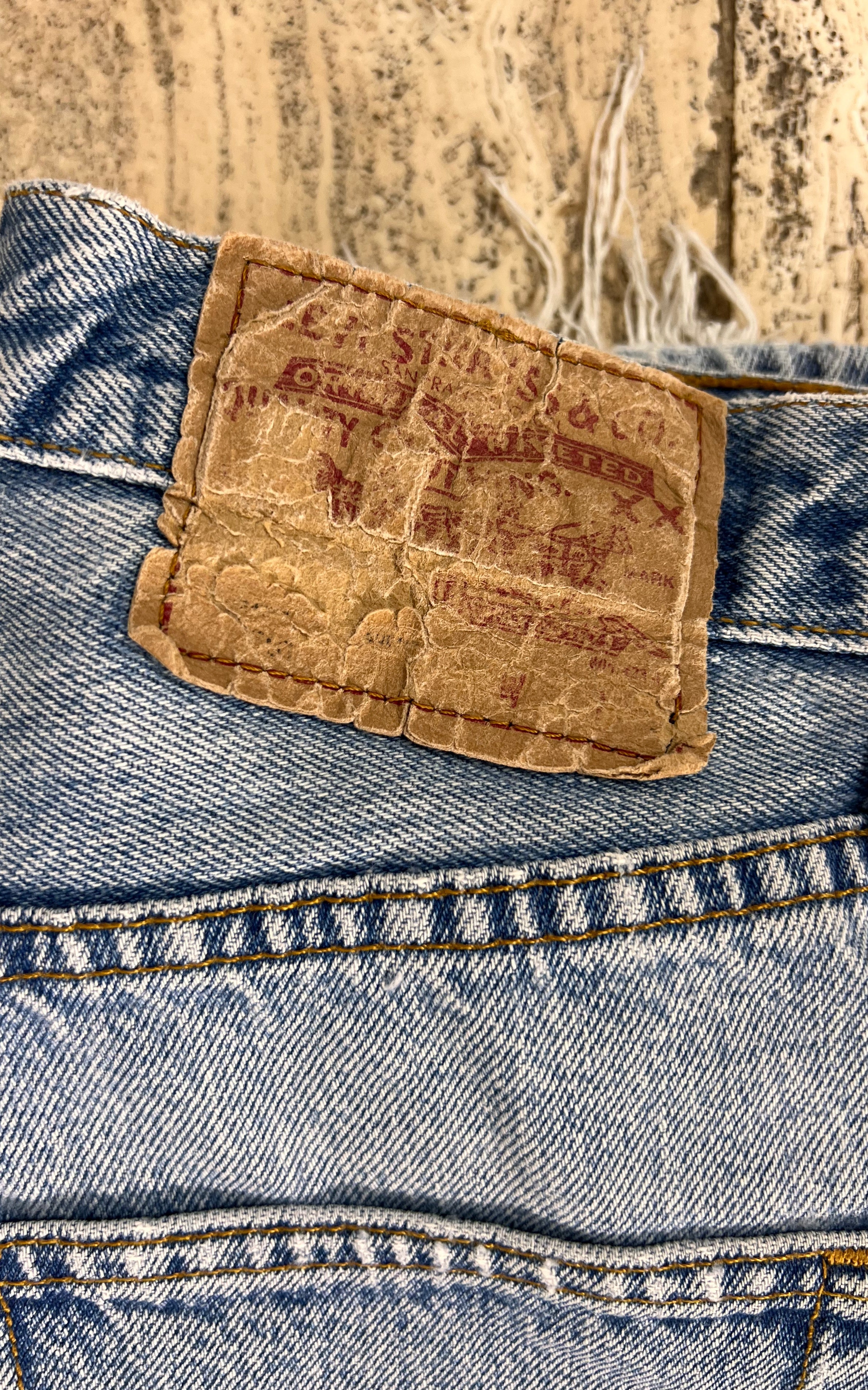 Vintage 1992 Levi’s 501 Jeans Made in Poland – W29 L32