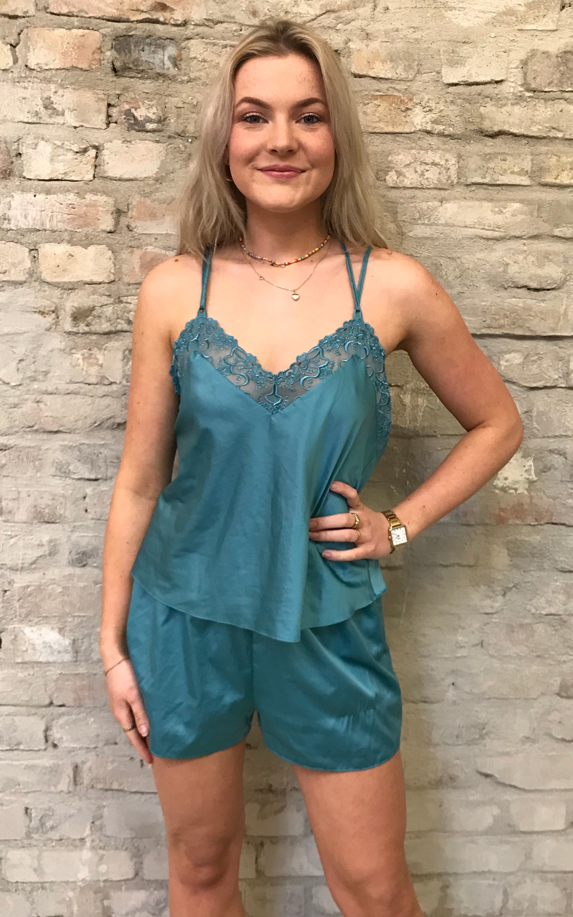 Completo intimo vintage in seta da 3 pezzi