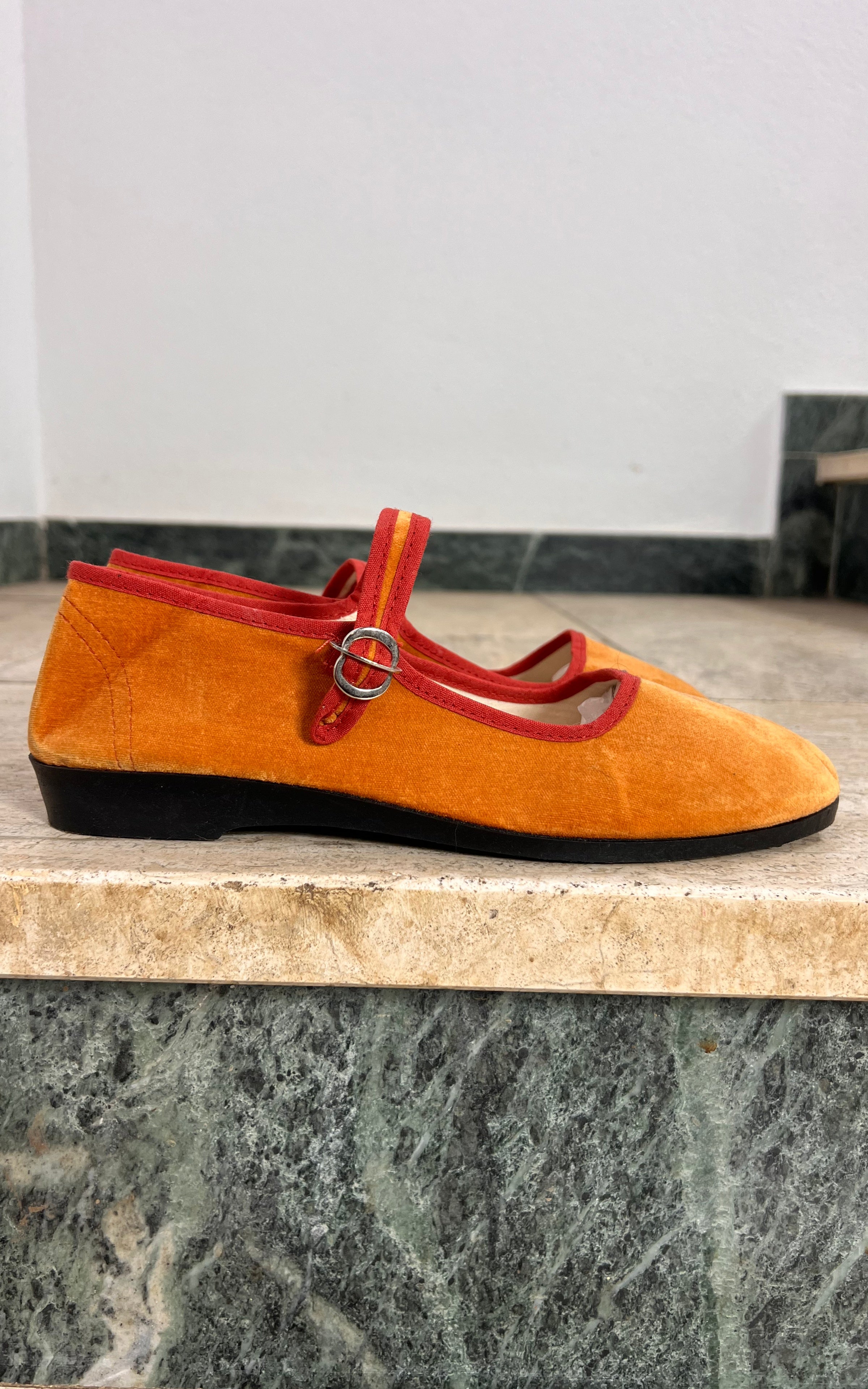 Vintage 90s Velvet Chinese Ballet Flats 40
