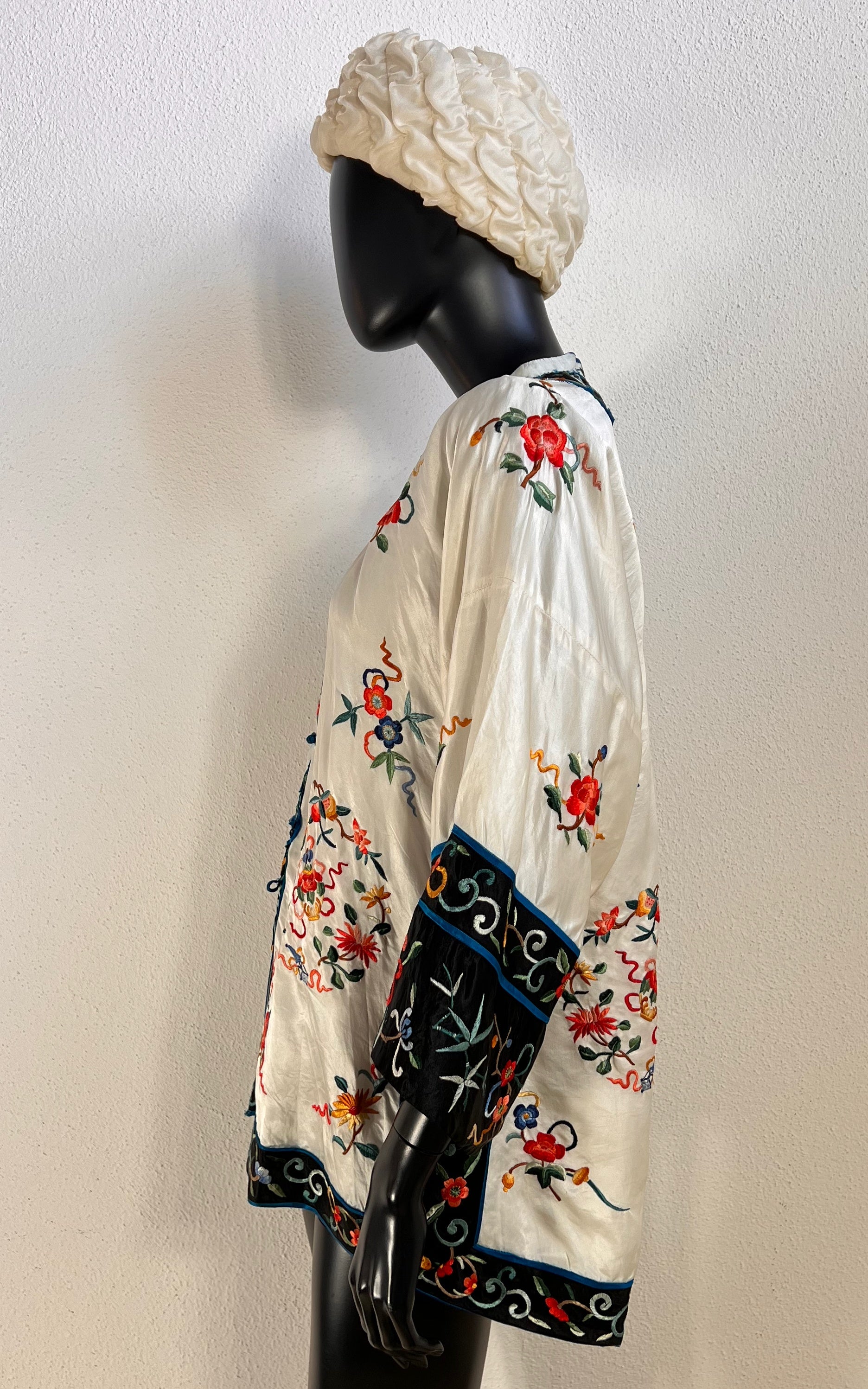 Vintage Embroidered Chinese Silk Jacket