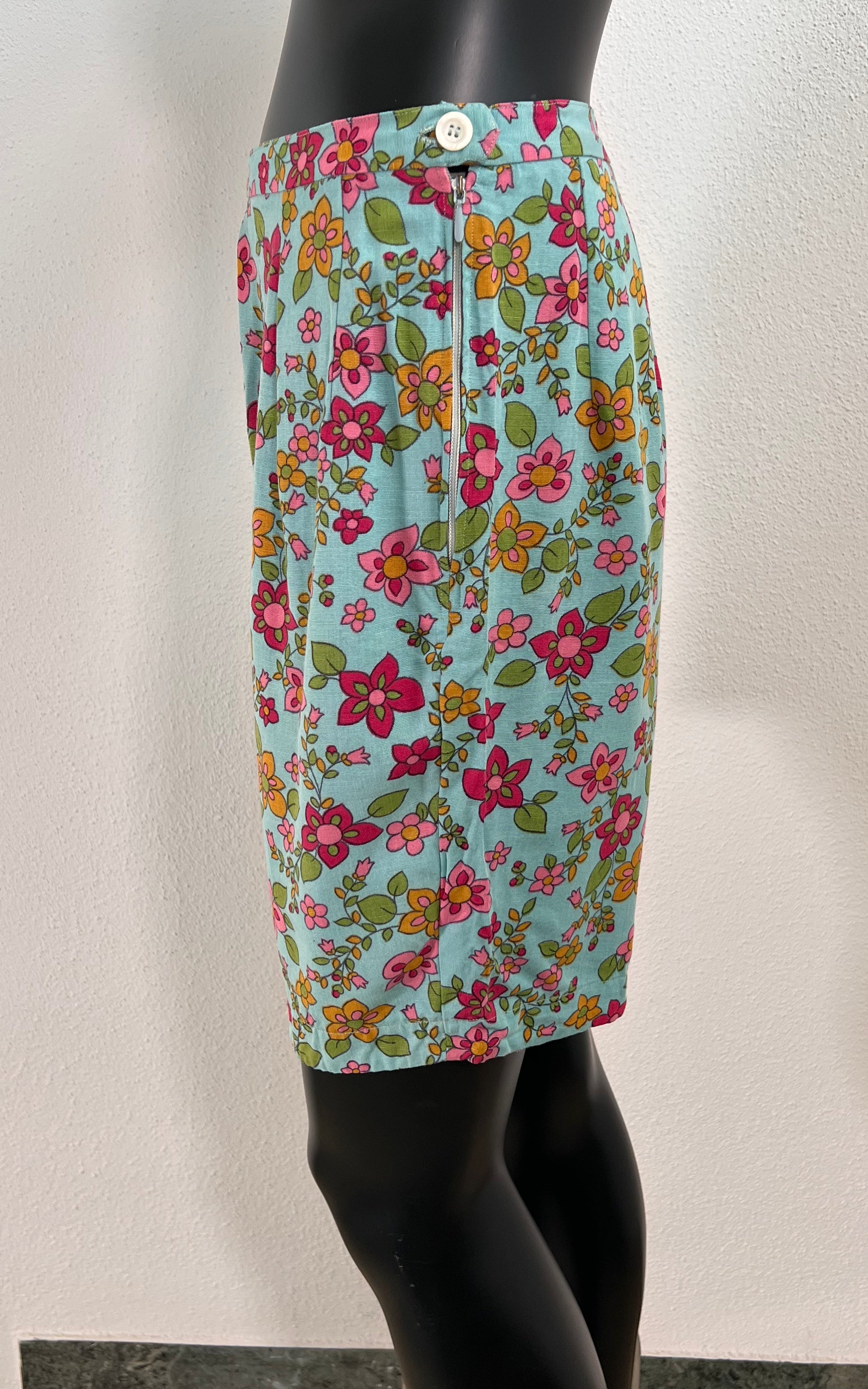 Vintage 60s 2 Piece Flower Set