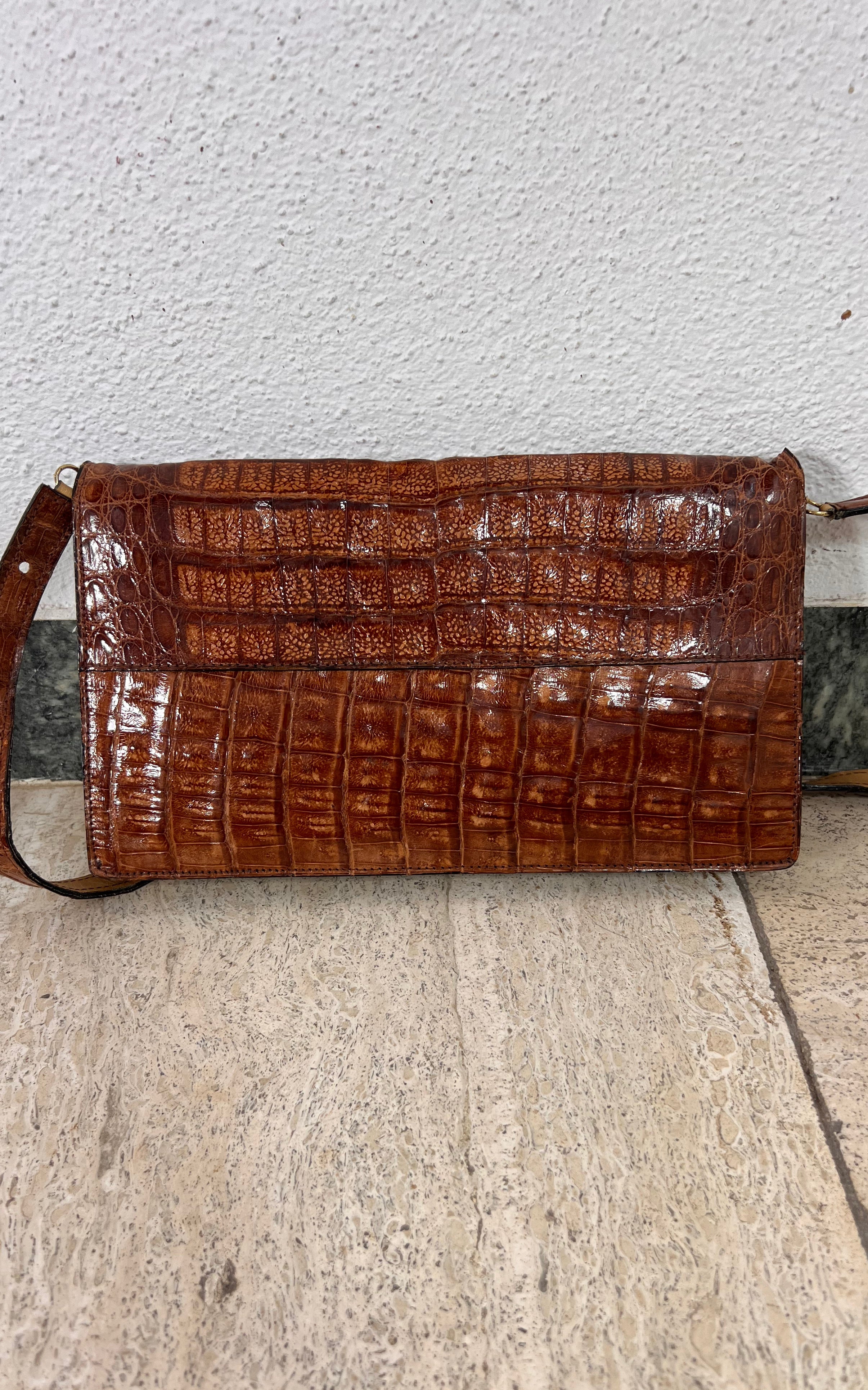Vintage 1970s Brown Crocodile Leather Shoulder Bag