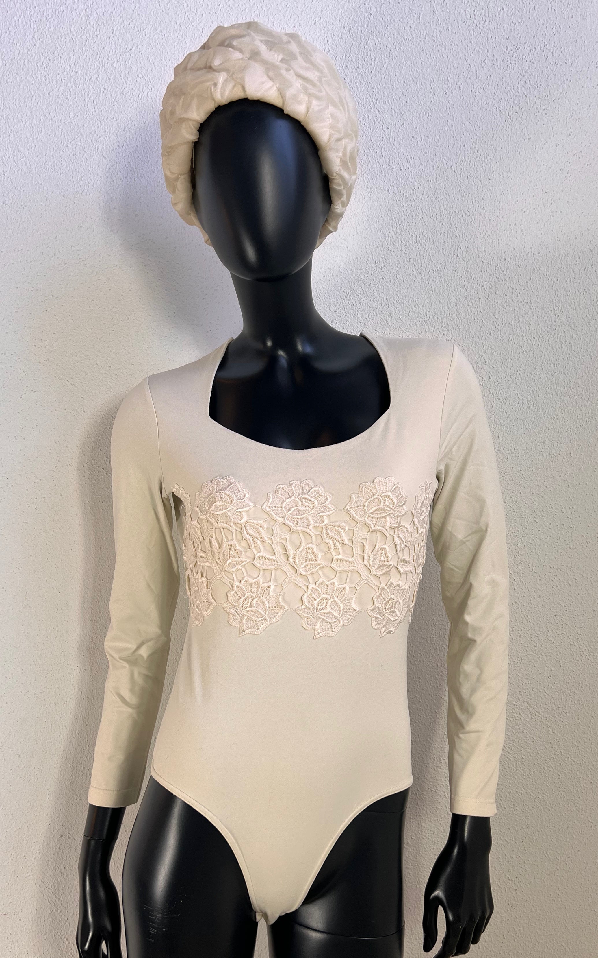 Vintage Cream Lace Long-Sleeve Bodysuit