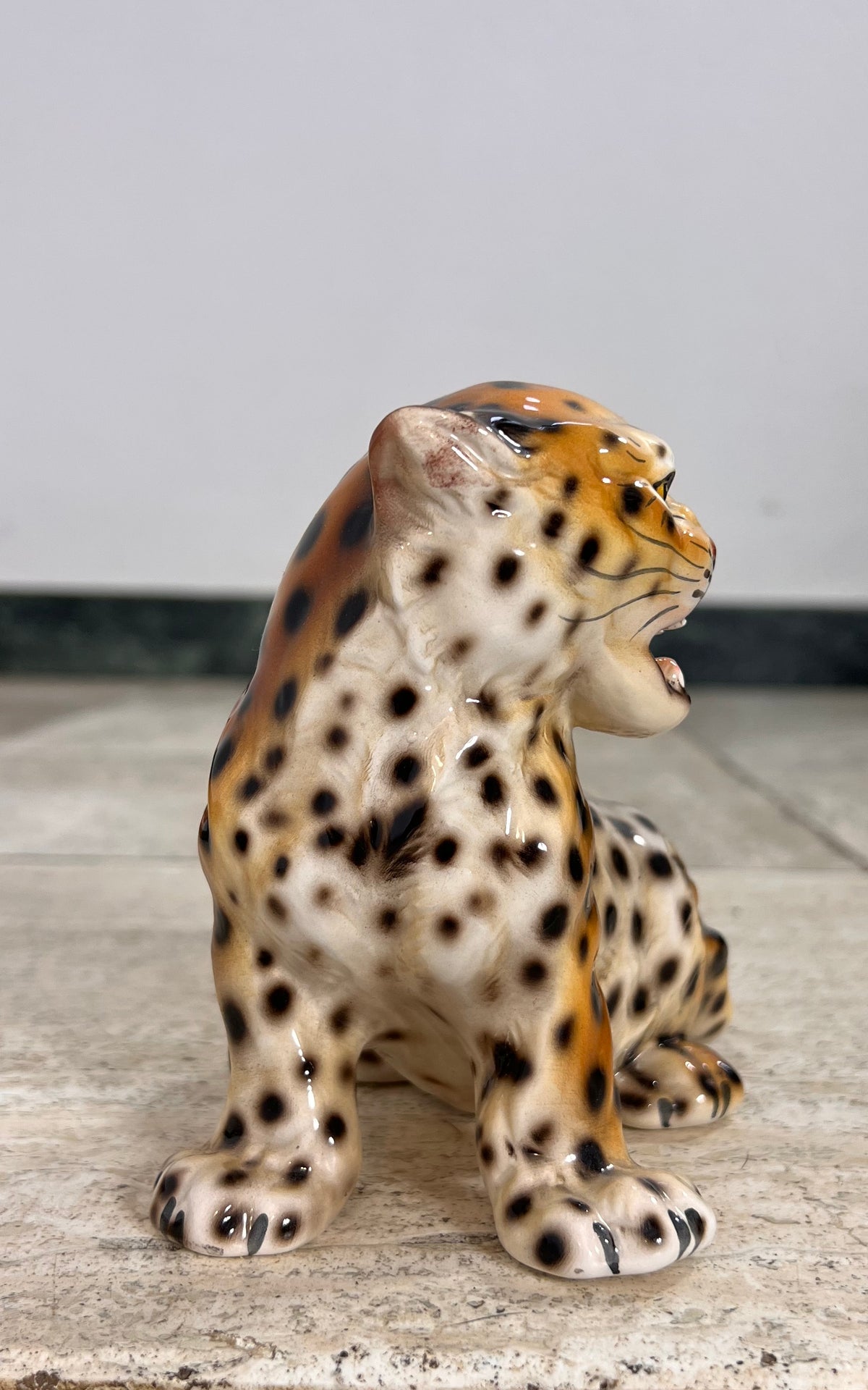 1970s Ronzan Ceramic Leopard Figurine – Made in Italy 1571 A