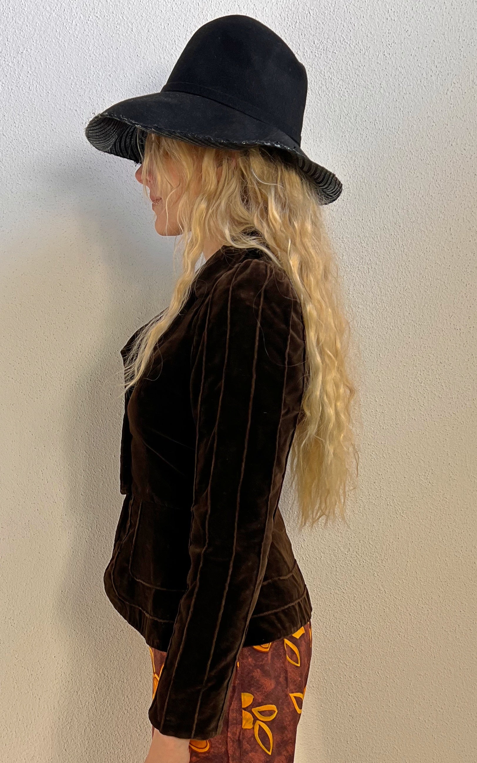 Vintage 70s Darkbrown Velvet Blazer