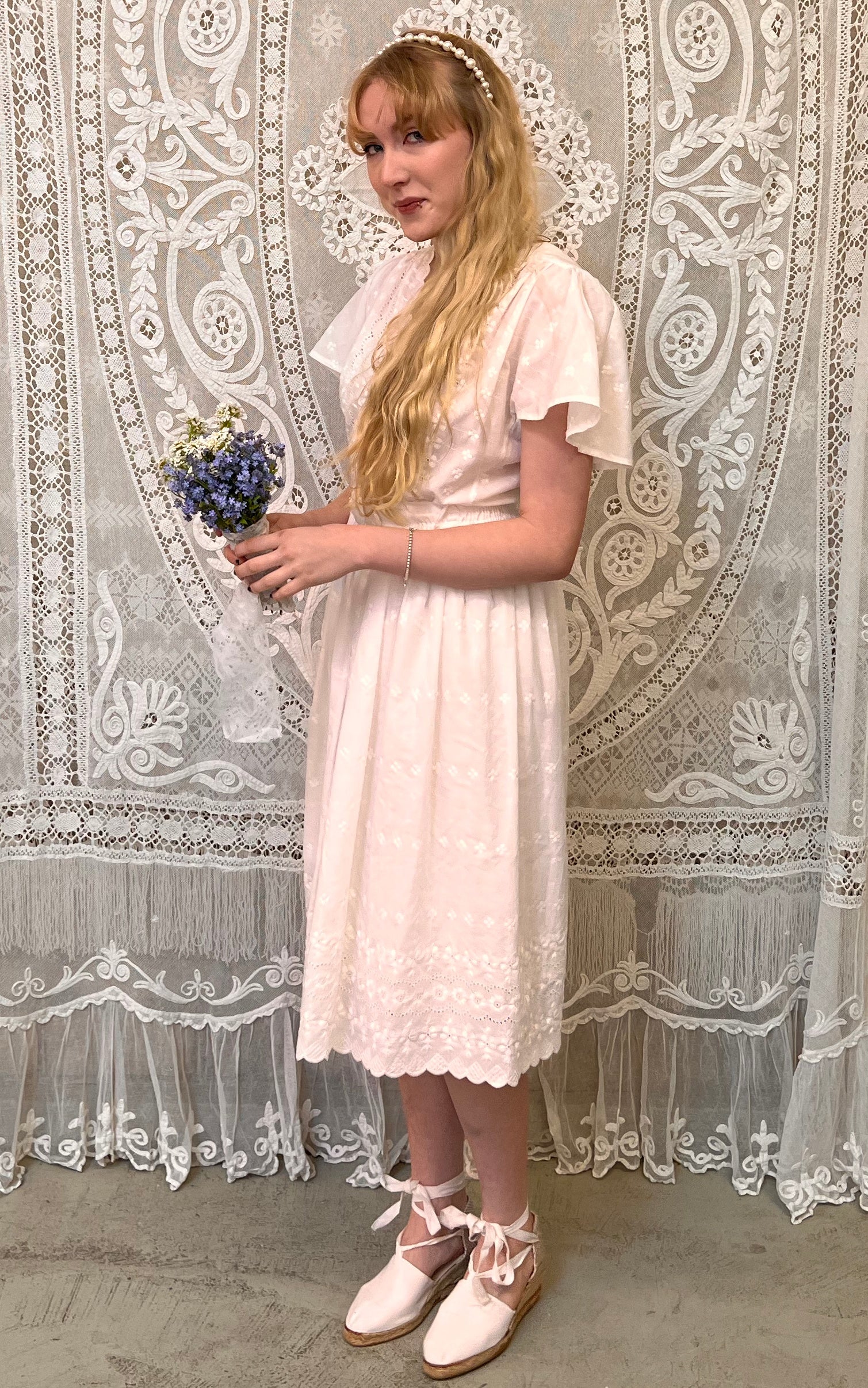 Abito da Sposa in Broderie Anglaise anni '70